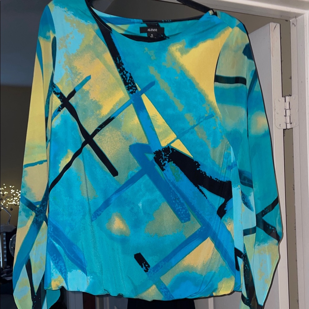 Giorgio Armani Women's Teal and Yellow Geometric Blouse